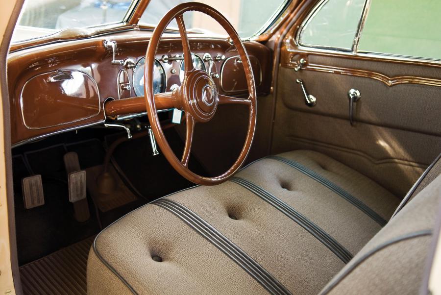  Chrysler Imperial Airflow CV Coupe 1934 года  (фото 3 из 4)
